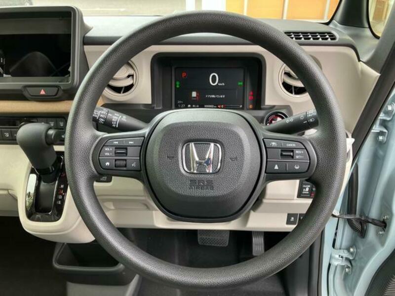 N BOX