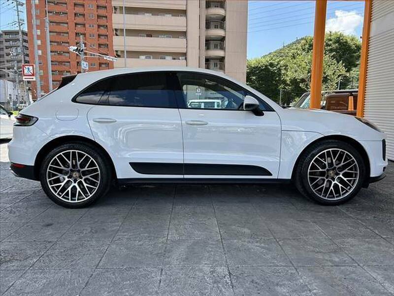 MACAN