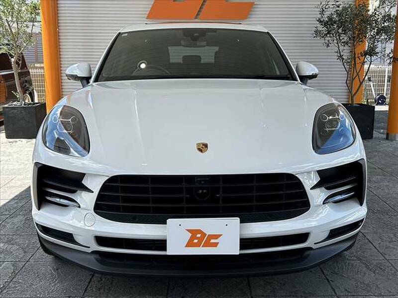 MACAN