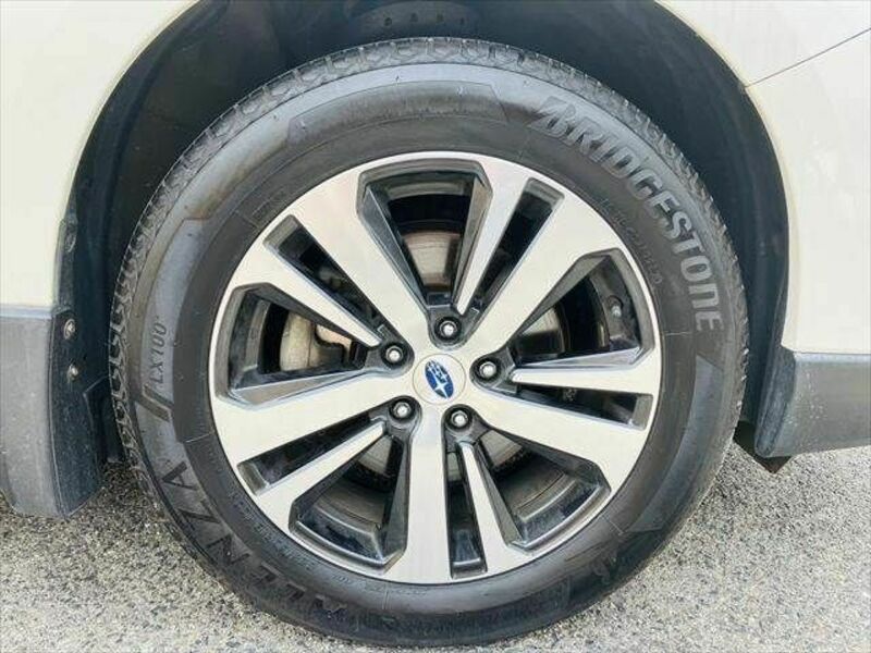 LEGACY OUTBACK