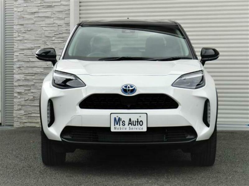 YARIS CROSS