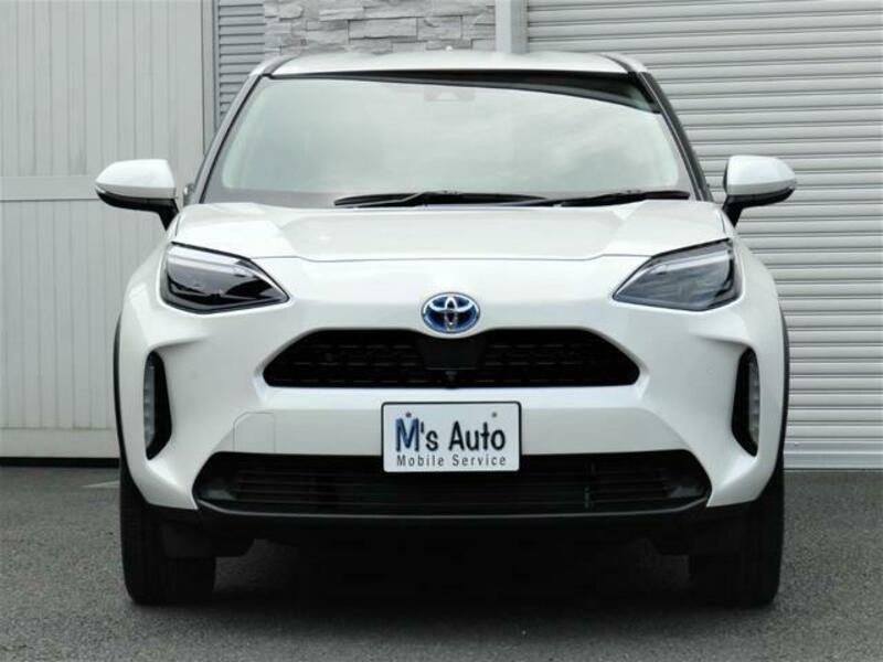 YARIS CROSS