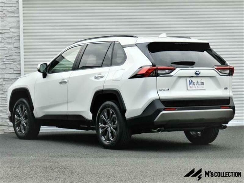 RAV4