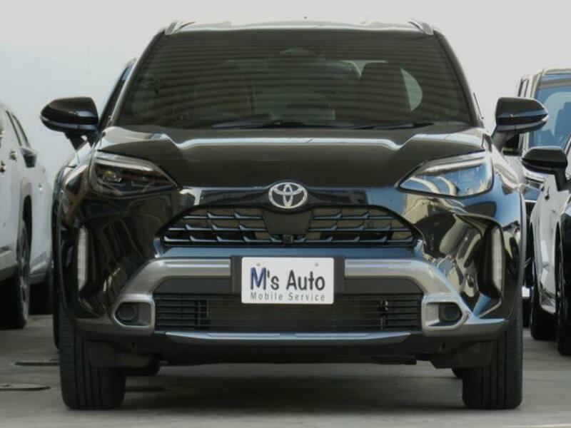 YARIS CROSS