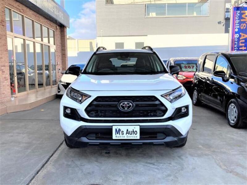 RAV4