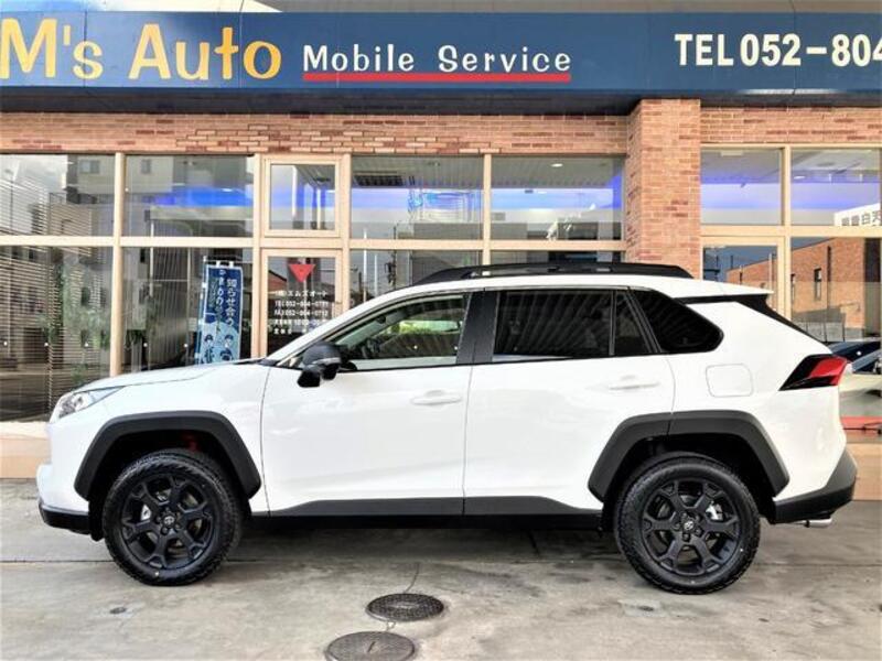 RAV4