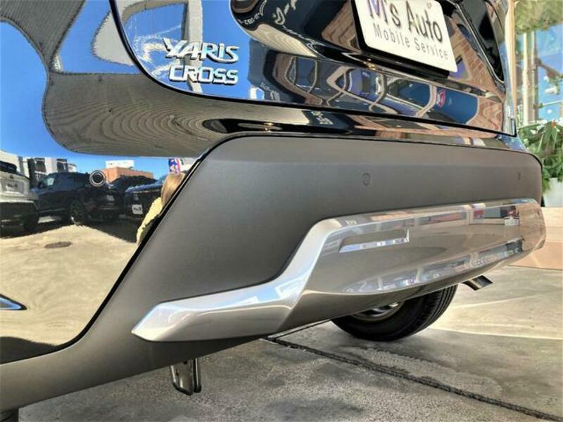 YARIS CROSS