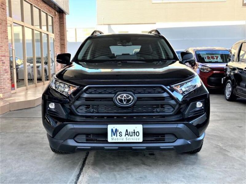 RAV4
