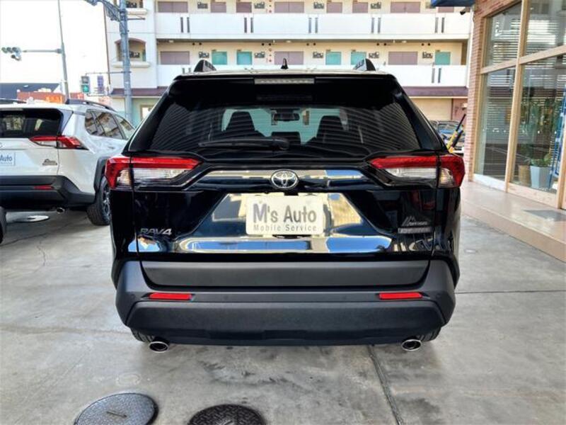 RAV4