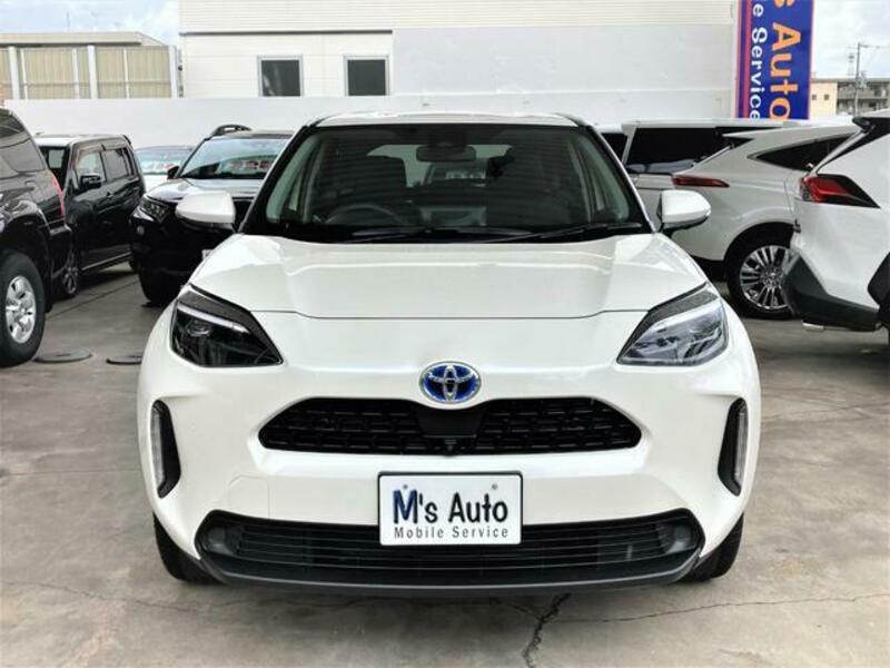 YARIS CROSS