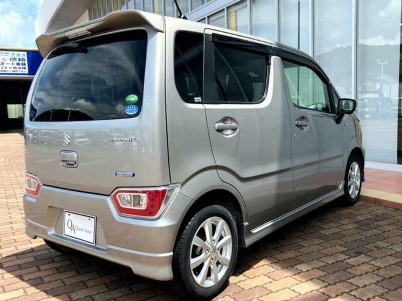 WAGON R