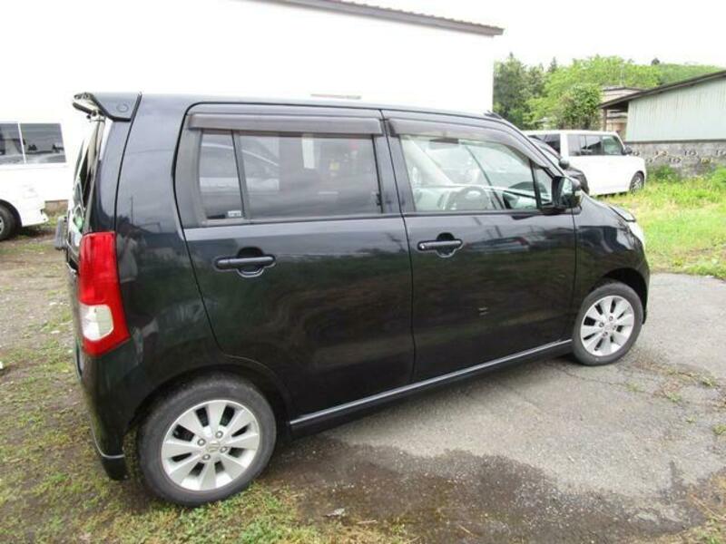 WAGON R