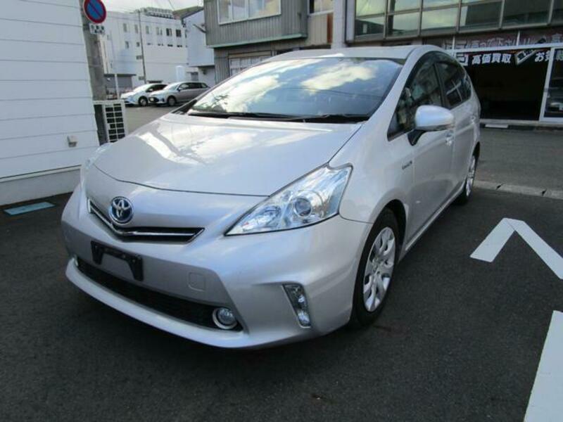 PRIUS ALPHA