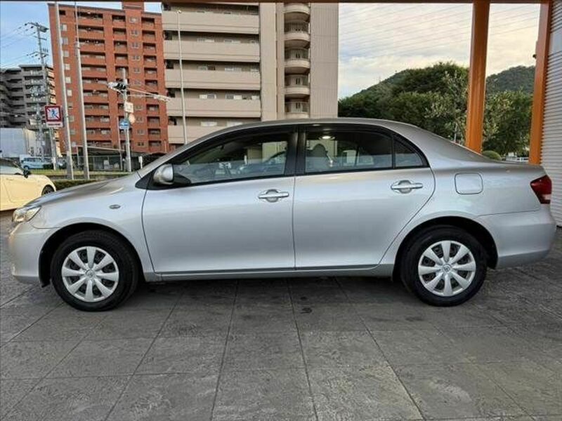 COROLLA AXIO