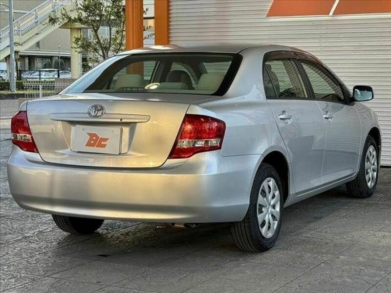 COROLLA AXIO