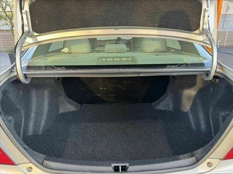 COROLLA AXIO