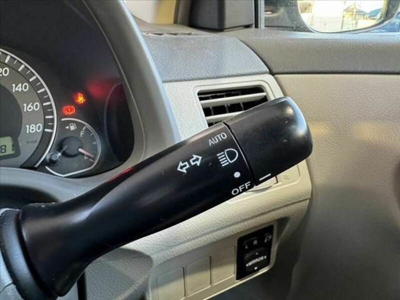COROLLA AXIO