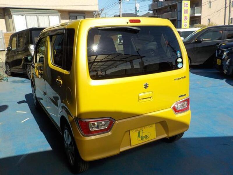 WAGON R