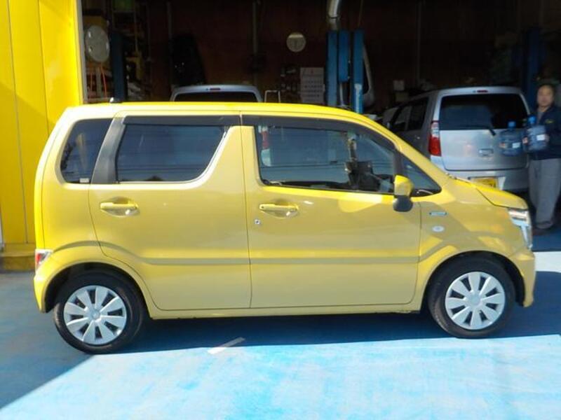 WAGON R