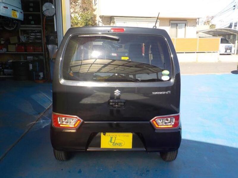 WAGON R