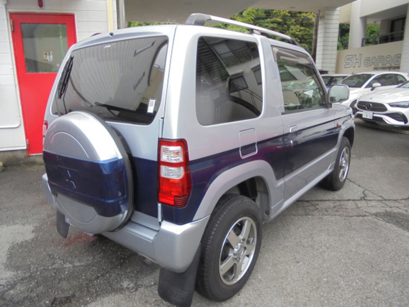 PAJERO MINI