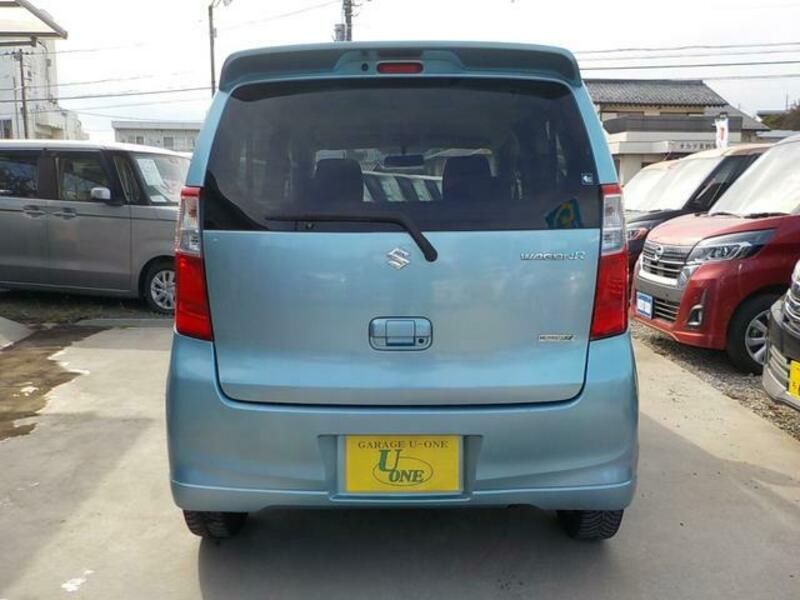 WAGON R