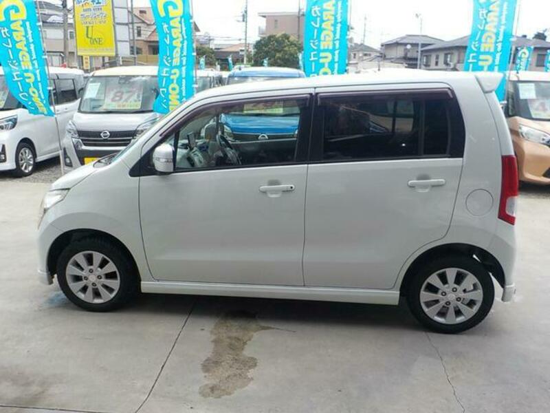 WAGON R