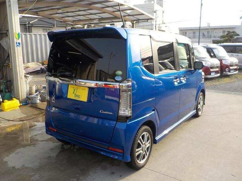 N BOX CUSTOM