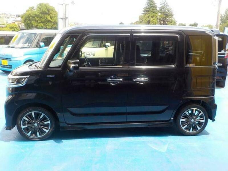 SPACIA CUSTOM
