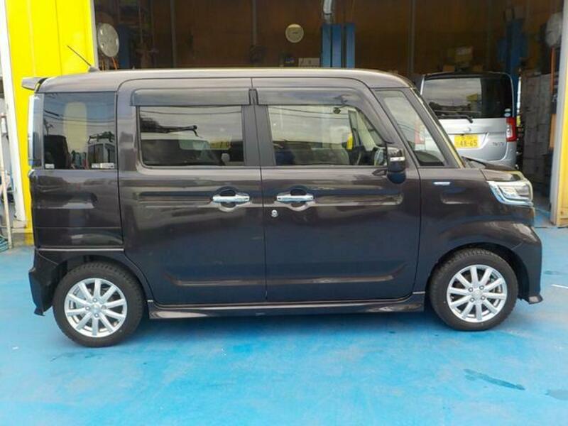 SPACIA CUSTOM