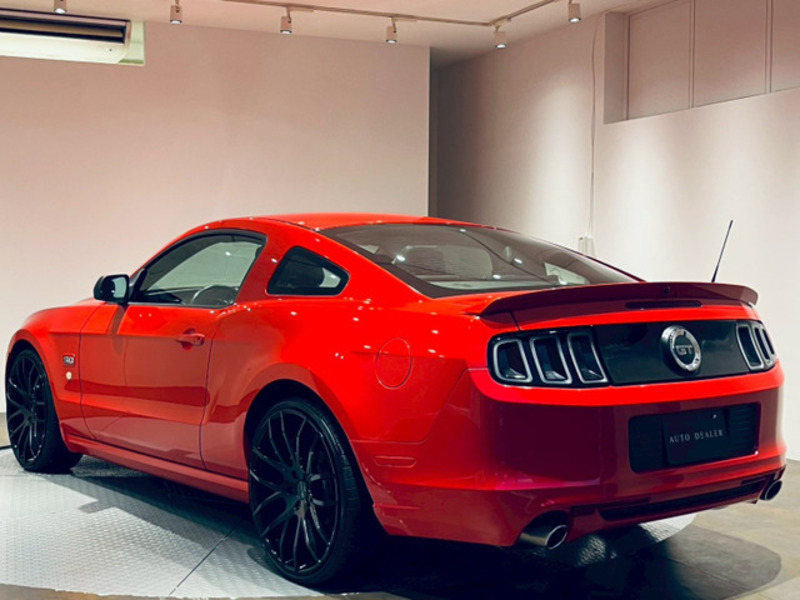 MUSTANG