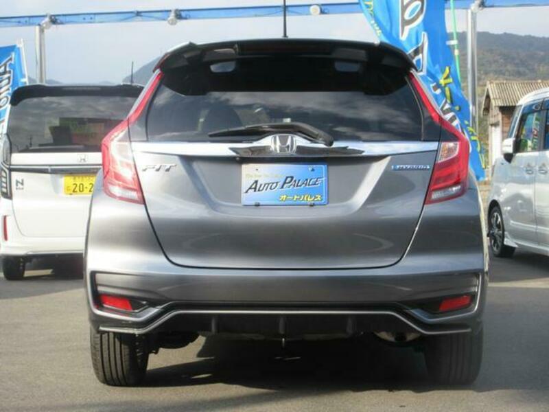 FIT HYBRID