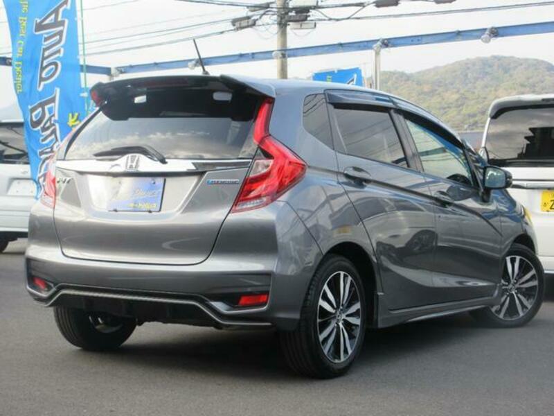 FIT HYBRID