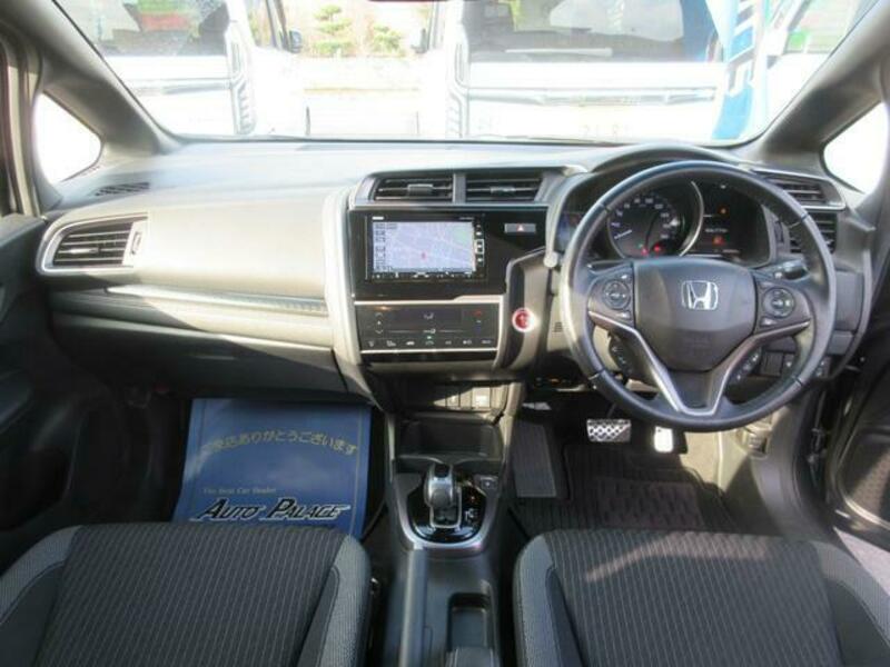 FIT HYBRID