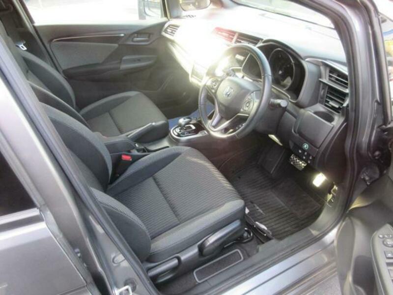 FIT HYBRID