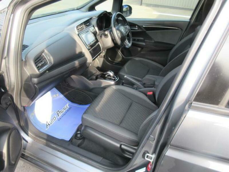 FIT HYBRID