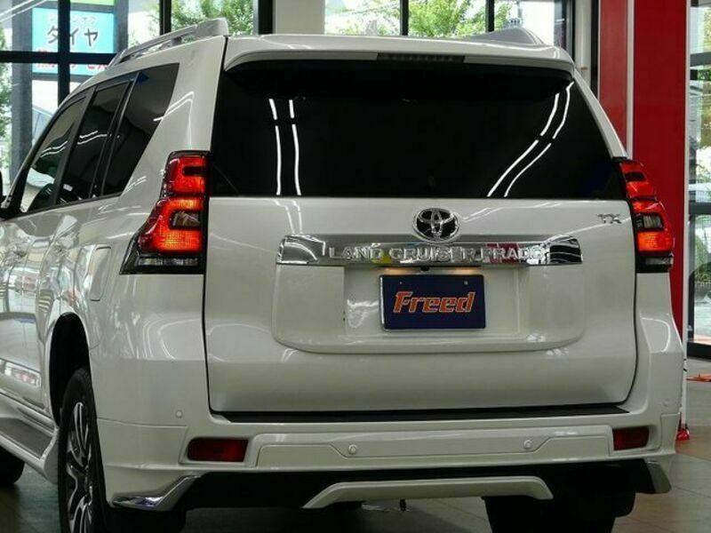 LAND CRUISER PRADO