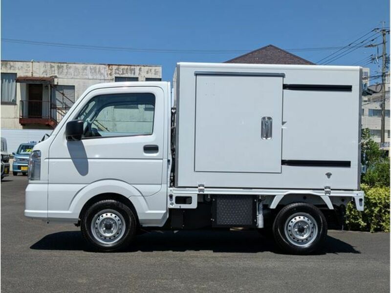 CARRY TRUCK