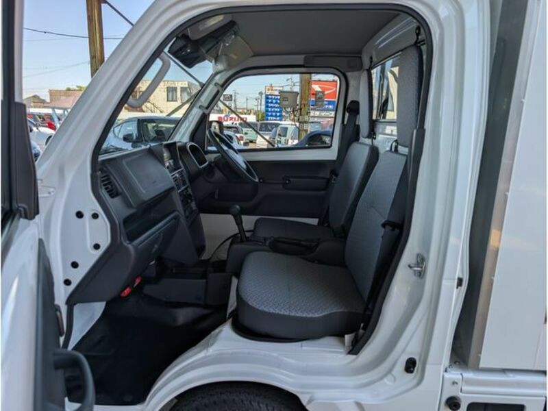 CARRY TRUCK