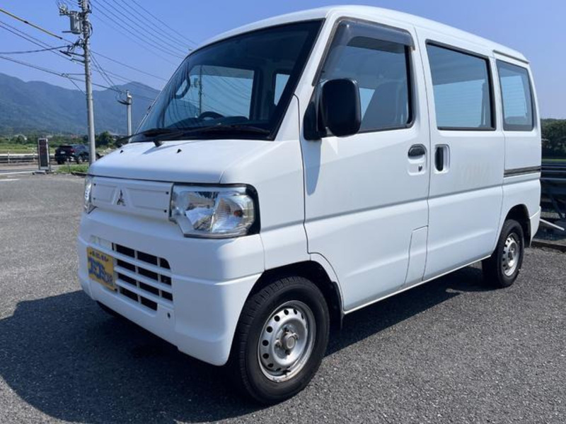 MINICAB VAN