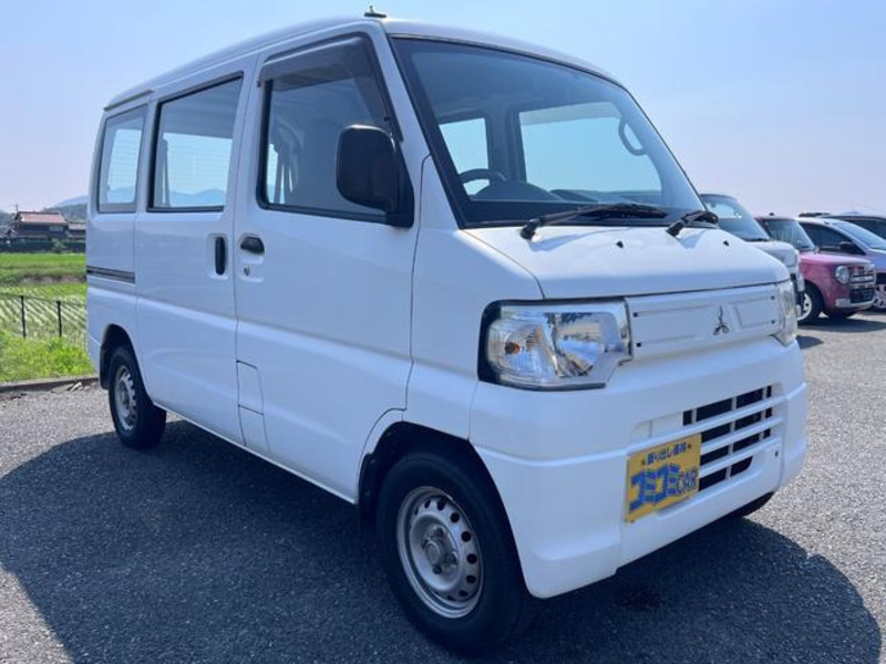 MINICAB VAN