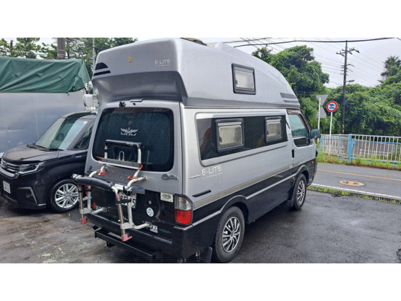 BONGO VAN