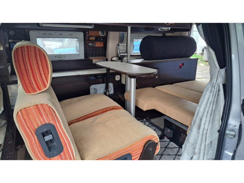 BONGO VAN