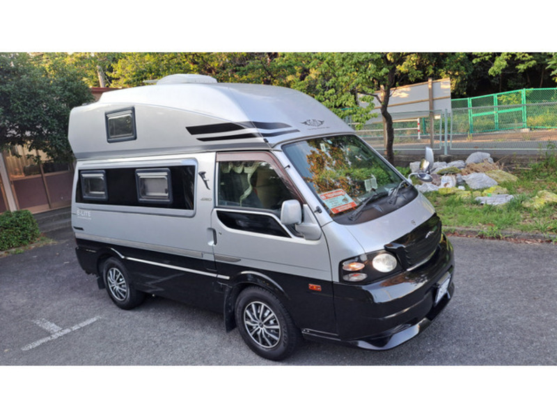 MAZDA BONGO VAN