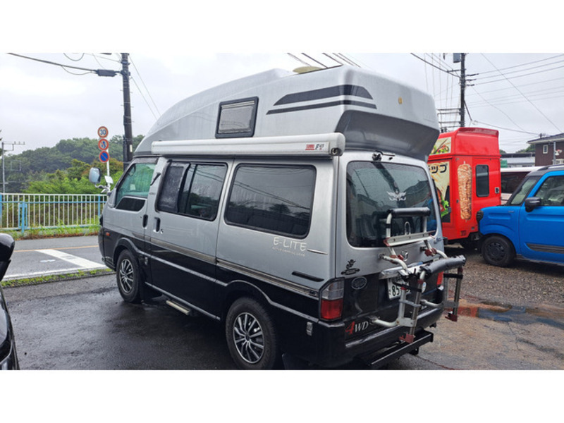 BONGO VAN