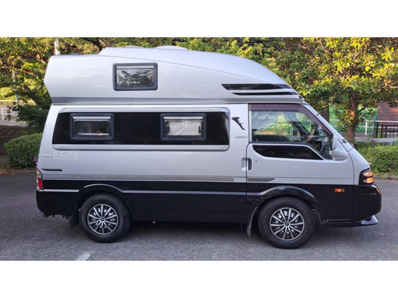 BONGO VAN