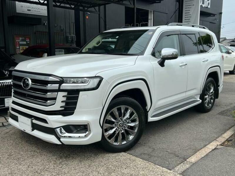 LAND CRUISER
