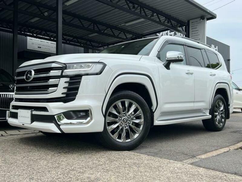 TOYOTA LAND CRUISER