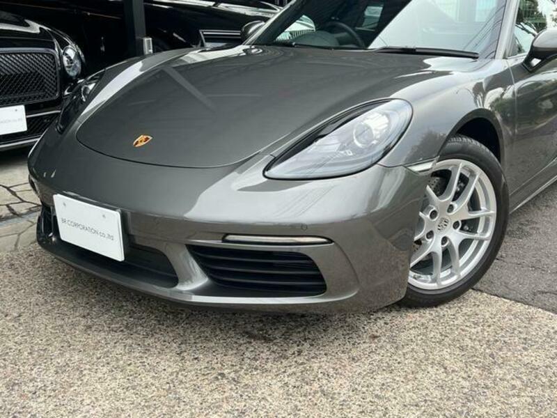 718 CAYMAN