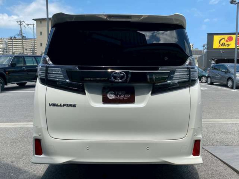 VELLFIRE